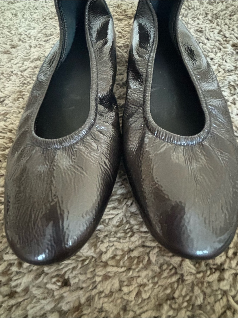 Arche Women's Patent Ballet Flat s in patent soft taupe metallic lauis